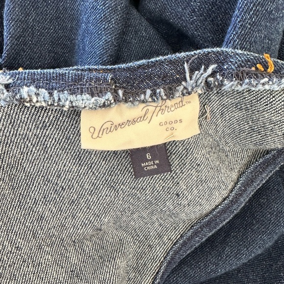 Universal Threads Stretch Jumpsuit - Picture 5 of 5